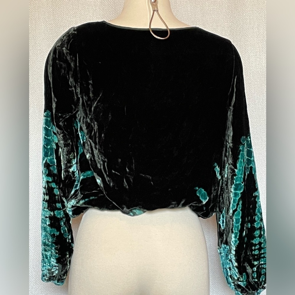 YFB Jayden blouse - Picture 4 of 9